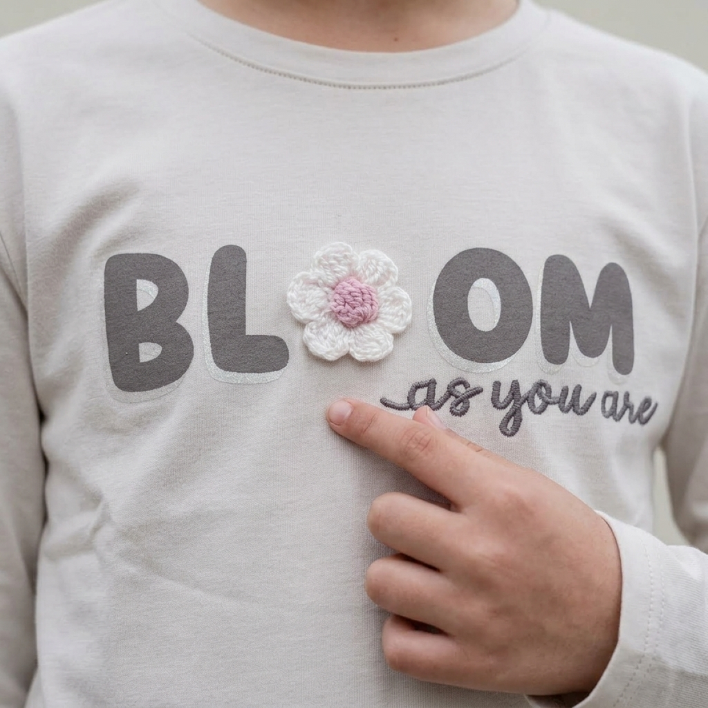Polo Niña Algodón Manga Larga Hueso Estampado Bloom con Flor 3D